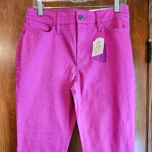 St. Johns Bay Hot Pink Capri 8P Skinny Mid Rise Fitted NWT